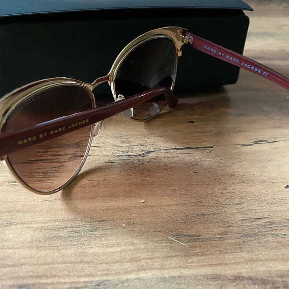 Vintage Marc by Marc Jacobs sunglasses - Picture 3 of 6